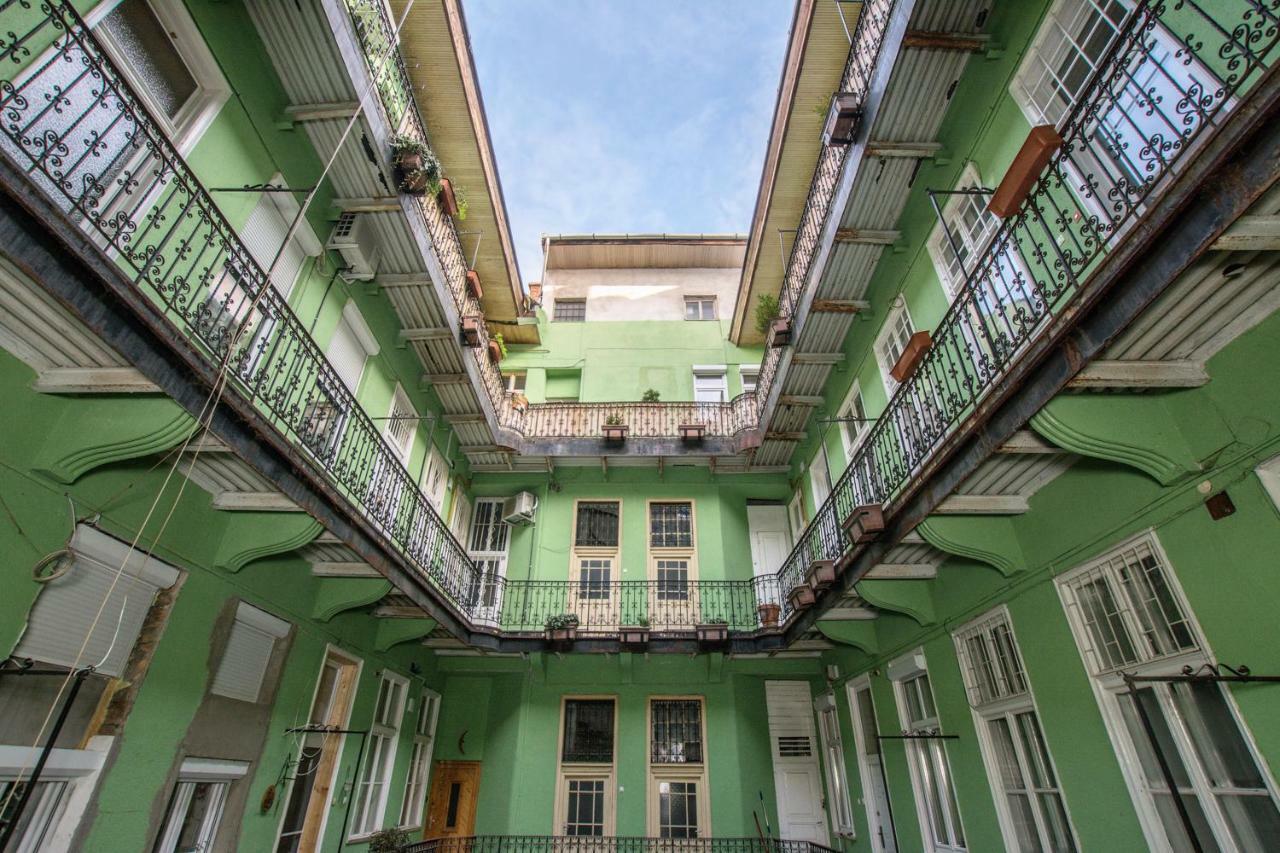 Timeless Apartment With Free Private Parking Budapest Eksteriør bilde